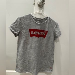 Levis tshirt